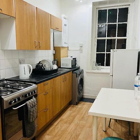 Historic Royal Mile Flat , 5Min From Waverly Railway Station Lägenhet Edinburg Exteriör bild